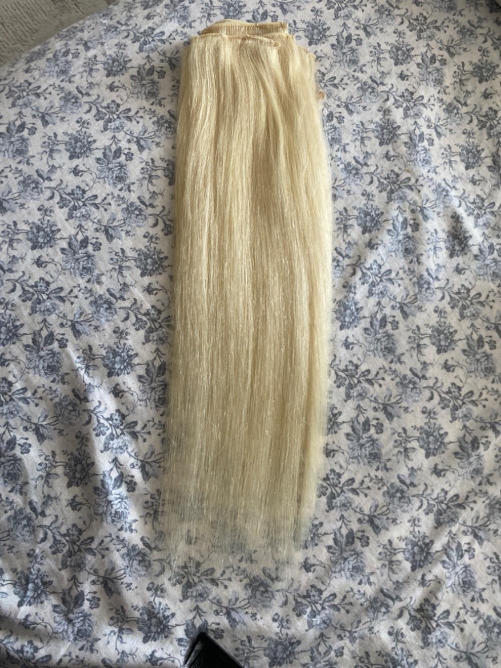 Hair extensions - Picture 7 of 8